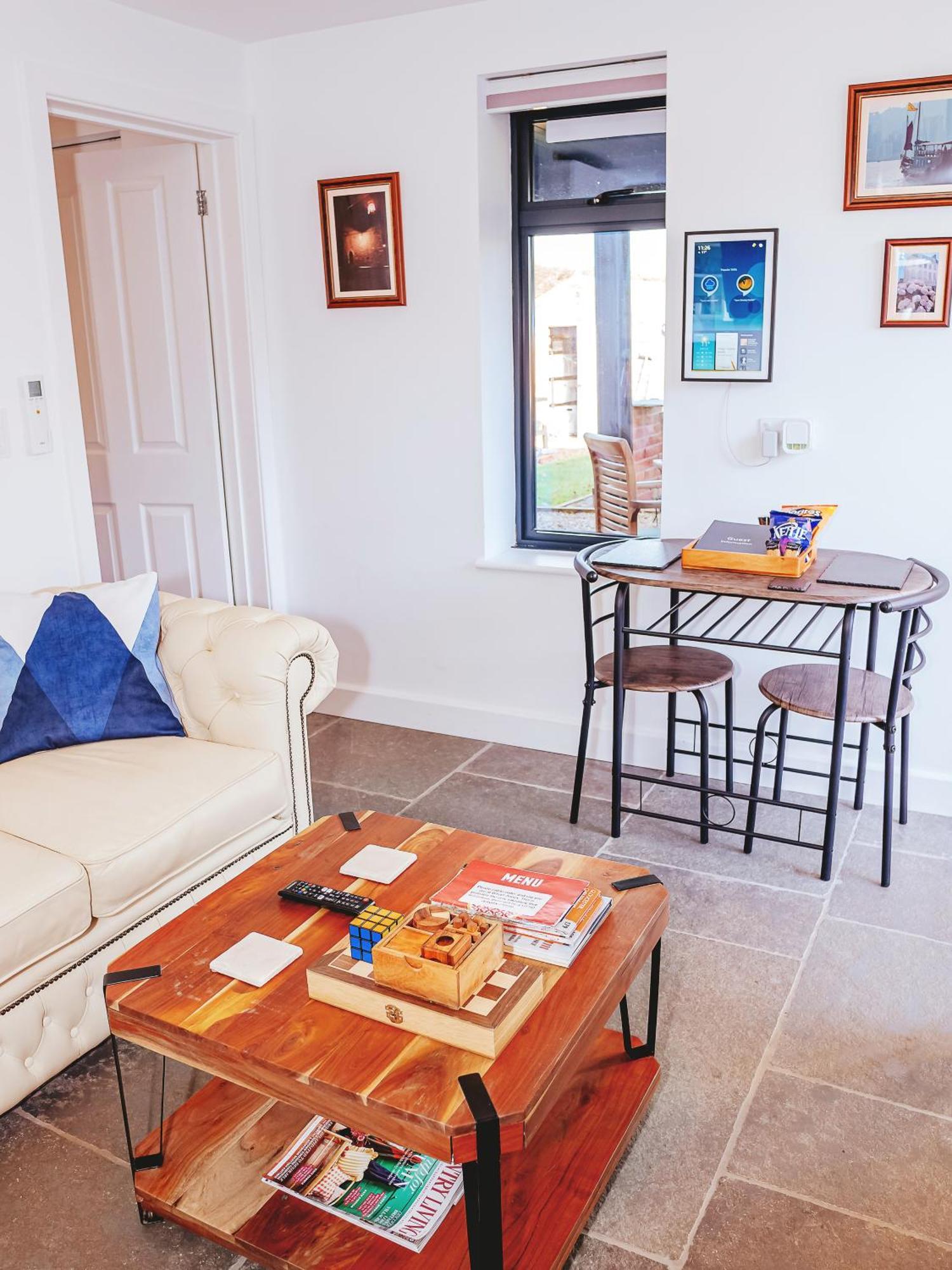 Cottage With Hot Tub - Near Cheltenham And Tewkesbury Buitenkant foto